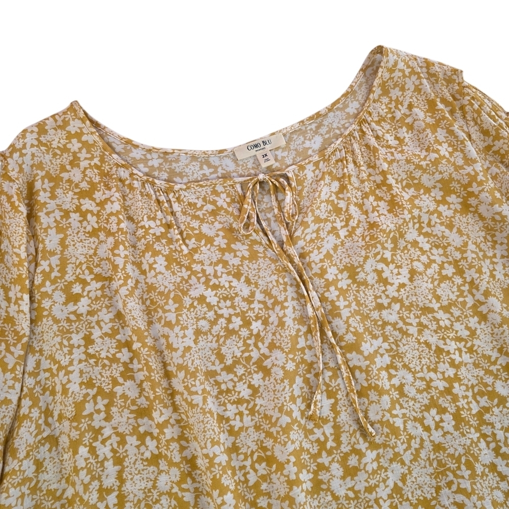 Como Blu Women 2X Mustard Yellow Floral Boho Peasant Blouse Flowy Cut Out Sleeve